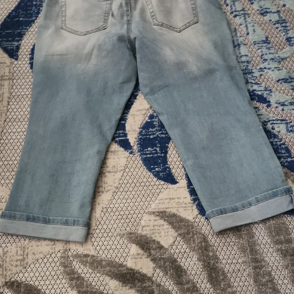 Casual Light Blue Distressed Boyfriend Jeans - Picture 6 of 7